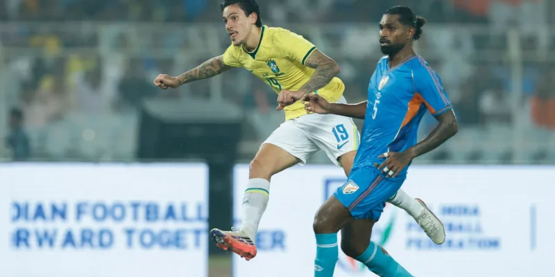 Jogadores da Seleção Brasileira reunidos antes de partida internacional em 2026