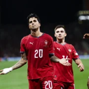 Gonçalo Ramos comemora gol da vitória de Portugal sobre a Noruega pela Nations League