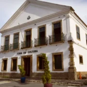 Participantes de encontro sobre políticas culturais em Maricá