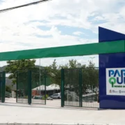 Famílias e frequentadores no Parque RJ Nosso Sonho, em São Gonçalo