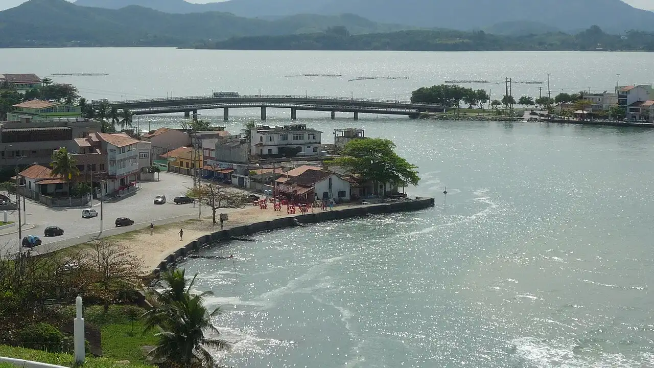Vista de Saquarema, município que prorrogou o Refis 2026