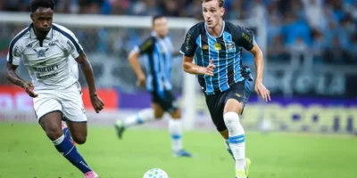 Remo e Grêmio se enfrentam no Mangueirão pela 29ª rodada do Campeonato Brasileiro
