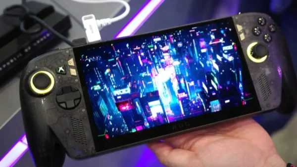 ROG Xbox Ally X20, portátil gamer da ASUS com tela OLED, controles integrados e acabamento preto translúcido com detalhes dourados.