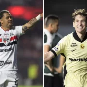 Jogadores de São Paulo e Vasco durante partida de futebol pelo Campeonato Brasileiro no Morumbis