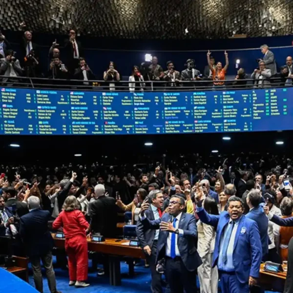 Plenário do Senado durante votação da PEC que acaba com a escala 6x1
