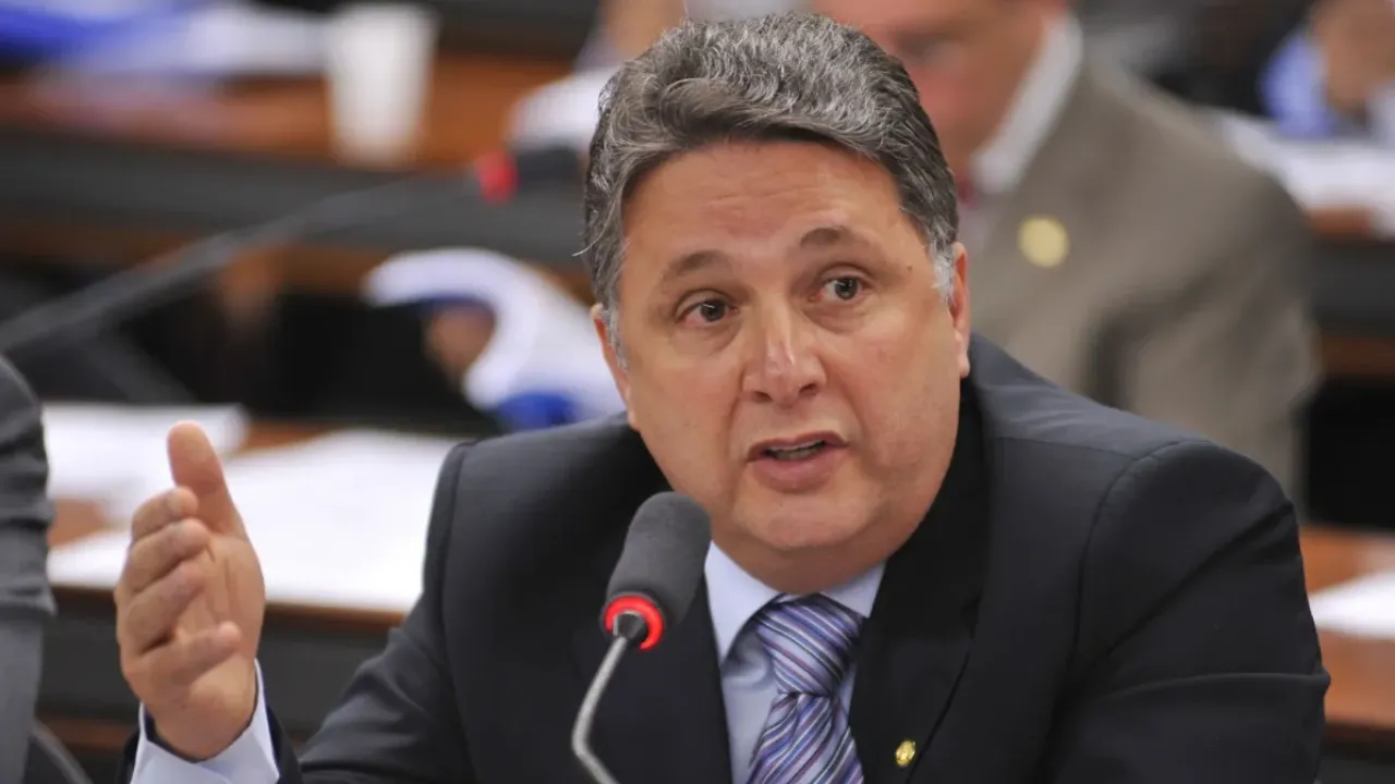 Plenário do TSE durante sessão que julgará o caso de Anthony Garotinho