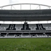 Estádio Nilton Santos, no Rio de Janeiro, avaliado como possível sede de Vasco x Flamengo pelo Brasileirão 2026
