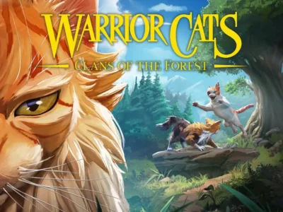 Arte de Warrior Cats: Clans of the Forest mostra um gato alaranjado em primeiro plano e três gatos guerreiros em confronto na floresta.