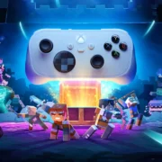 Controle Xbox Nano da Microsoft visto de frente, com dois analógicos, botões de ação, direcional e estrutura compacta.